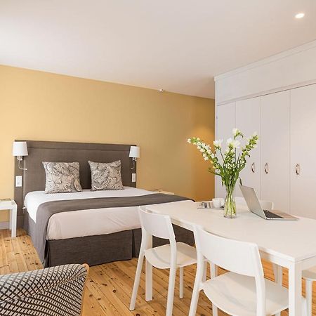 Hotel Spa Thermalia ชาเตล-กียง ภายนอก รูปภาพ