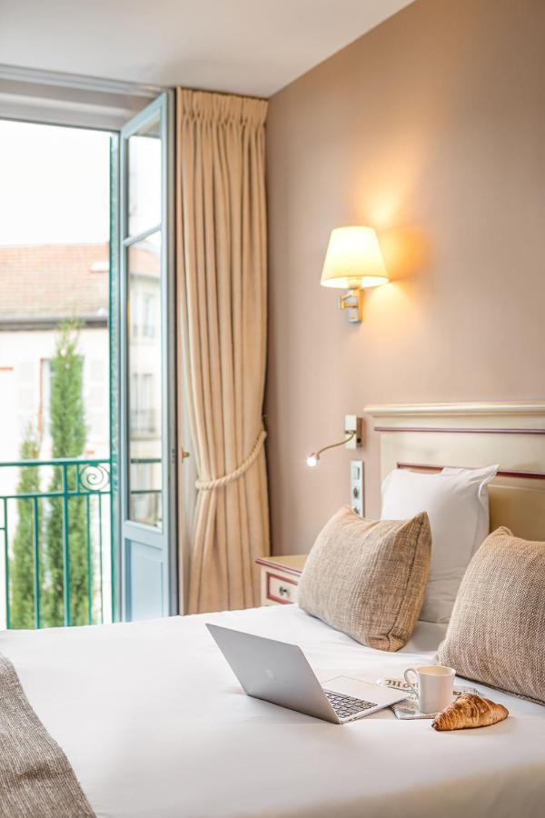Hotel Spa Thermalia ชาเตล-กียง ภายนอก รูปภาพ